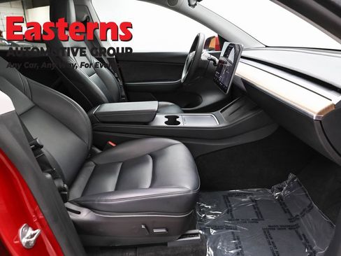 Used 2021 Tesla Model Y Long Range image 21