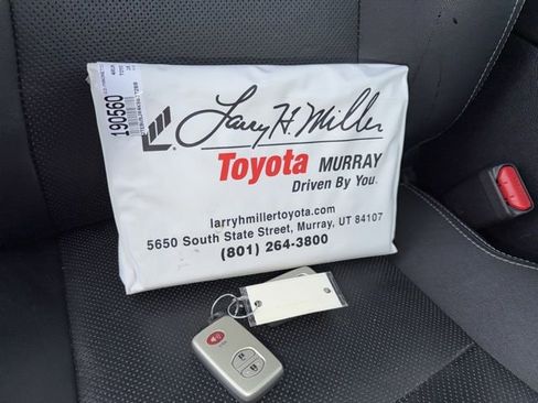 Used 2019 Toyota 4Runner Limited image 24