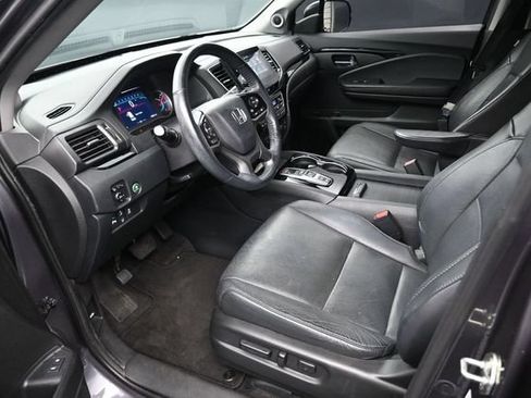 Used 2020 Honda Pilot Elite image 16