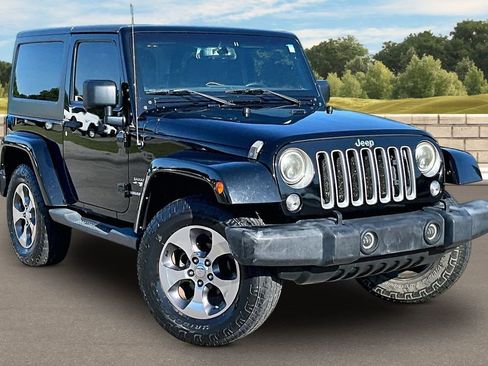 Used 2016 Jeep Wrangler Sahara w/ Connectivity Group AWD/4WD image 2