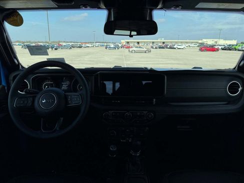 New 2026 Jeep Gladiator Sport image 24