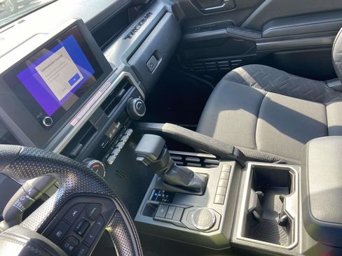 Used 2026 Toyota Tacoma SR5 RWD image 23