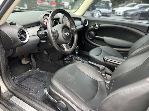 Used 2012 MINI Cooper Hardtop image 7