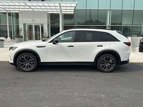 Used 2025 MAZDA CX-70 Plug-In Hybrid w/ Premium Plus AWD/4WD image 8