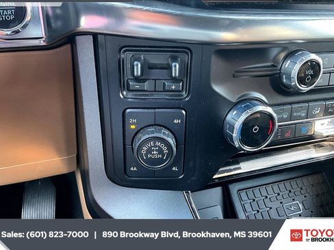 Used 2023 Ford F150 Lariat w/ Equipment Group 502A High AWD/4WD image 22