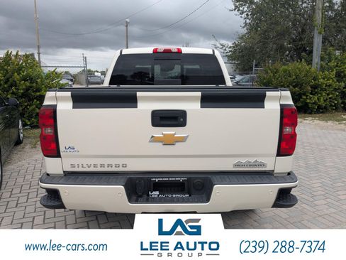 Used 2014 Chevrolet Silverado 1500 High Country w/ High Country Premium Package image 4