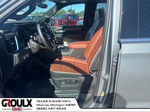 New 2026 GMC Sierra 1500 Denali Ultimate AWD/4WD image 9