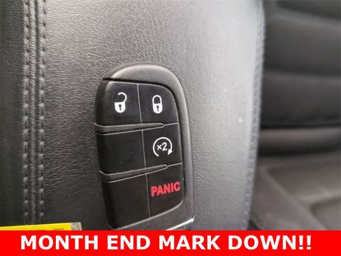 Used 2017 Jeep Renegade Altitude image 33