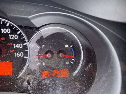 Used 2010 Nissan Altima Hybrid Sedan image 19