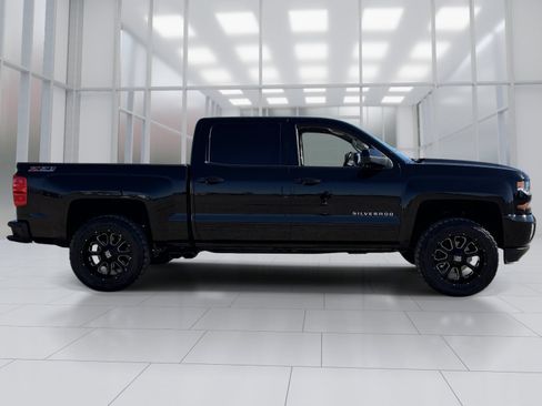 Used 2016 Chevrolet Silverado 1500 LT w/ All Star Edition AWD/4WD image 7