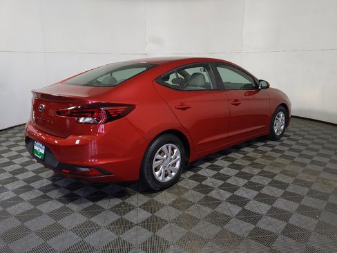 Used 2019 Hyundai Elantra SE FWD image 10