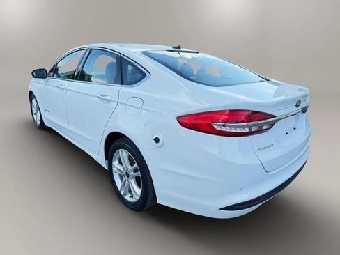 Used 2019 Ford Fusion SE FWD image 7