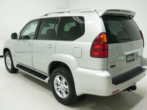 Used 2004 Lexus GX 470 image 6