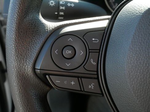 Certified 2025 Toyota RAV4 LE AWD/4WD image 26