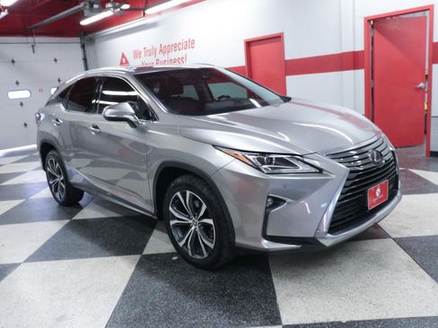 Used 2019 Lexus RX 350 AWD w/ Navigation Package image 3