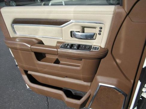 Used 2023 RAM 3500 Laramie image 31