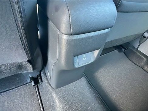 New 2025 Nissan Versa SV w/ Trunk Package image 16