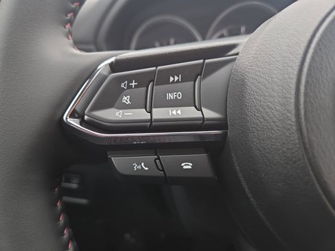 New 2025 MAZDA CX-5 Carbon Edition image 18