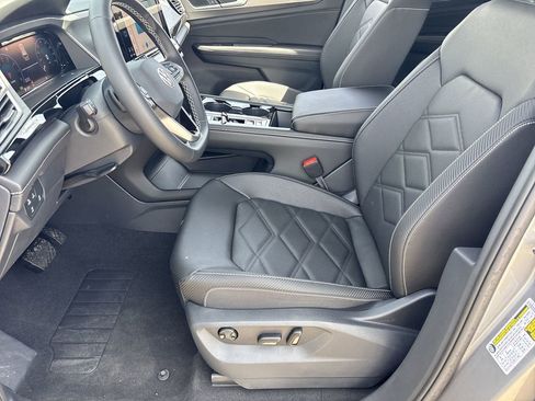New 2026 Volkswagen Atlas Cross Sport SE FWD image 15