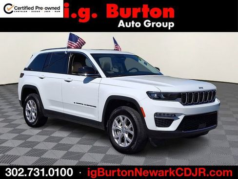 Used 2022 Jeep Grand Cherokee Limited AWD/4WD image 1