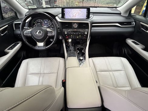 Certified 2022 Lexus RX 350L Luxury w/ Accessory Package (Z1) FWD image 35