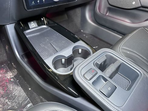 New 2025 Ford Mustang Mach-E Premium w/ Interior Protection Package AWD/4WD image 31