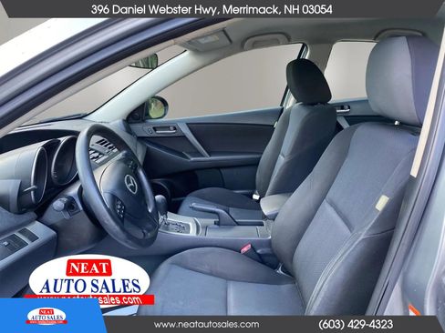Used 2010 MAZDA MAZDA3 i Touring FWD image 8