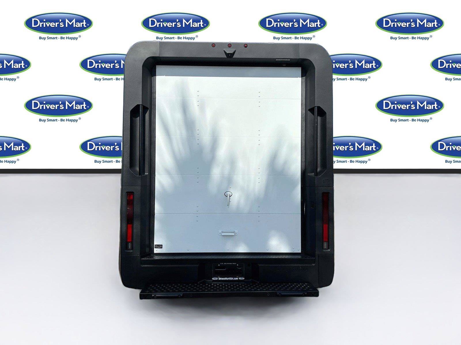 Used 2024 Chevrolet Brightdrop 600 w/ Commercial Equipment Package AWD/4WD image 6