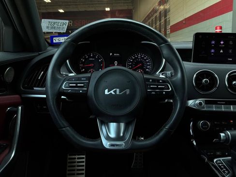 Used 2023 Kia Stinger GT-Line w/ Sun & Sound Package RWD image 43