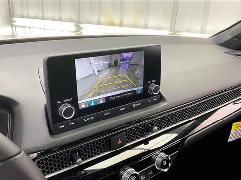 Certified 2025 Honda Civic Sport image 27