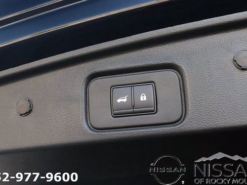 New 2026 Nissan Pathfinder SV image 14