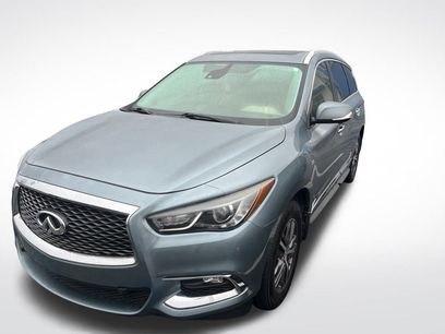 Used 2019 INFINITI QX60 Luxe w/ Essential Package