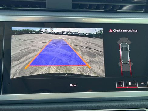 Used 2025 Audi Q3 2.0T Premium w/ Convenience Package image 30