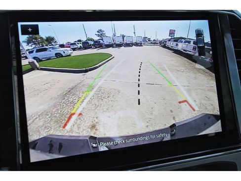 Used 2022 Ford F450 Lariat w/ Lariat Value Package image 26