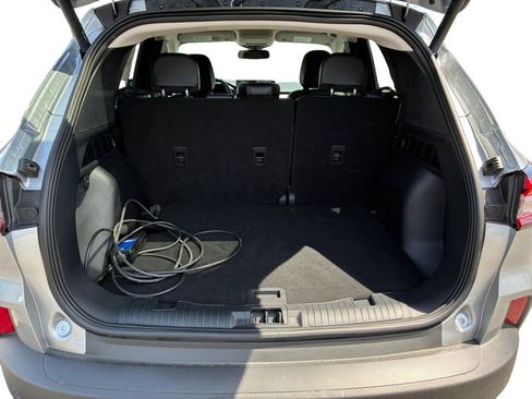 Used 2024 Ford Escape SE w/ PHEV Premium Package FWD image 9