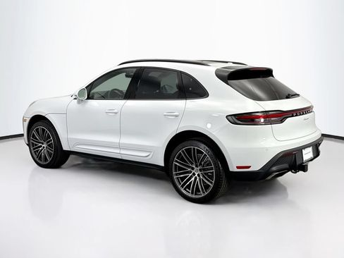 Used 2026 Porsche Macan AWD/4WD image 3