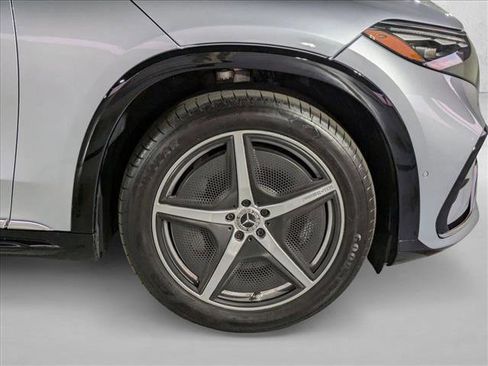 Certified 2023 Mercedes-Benz EQS 580 4MATIC SUV image 23