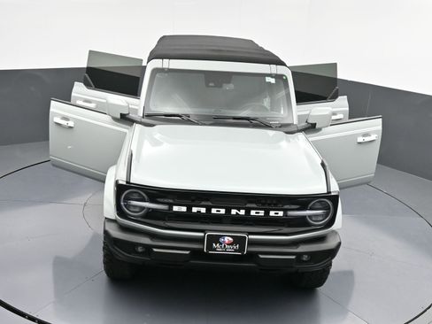 Used 2022 Ford Bronco Outer Banks image 39