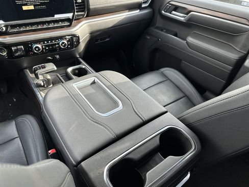 Certified 2022 GMC Sierra 1500 SLT w/ SLT Premium Plus Package image 20