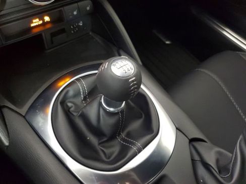 Certified 2022 MAZDA MX-5 Miata RF Grand Touring RWD image 22