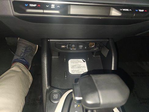 New 2025 Kia K4 GT-Line image 18