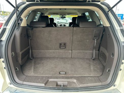 Used 2013 Buick Enclave Leather FWD image 18