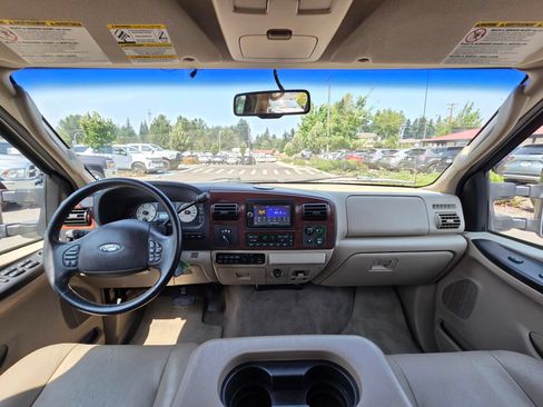 Used 2007 Ford F350 Lariat AWD/4WD image 11