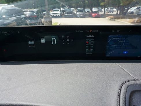 Used 2025 Ford Expedition Tremor AWD/4WD image 7
