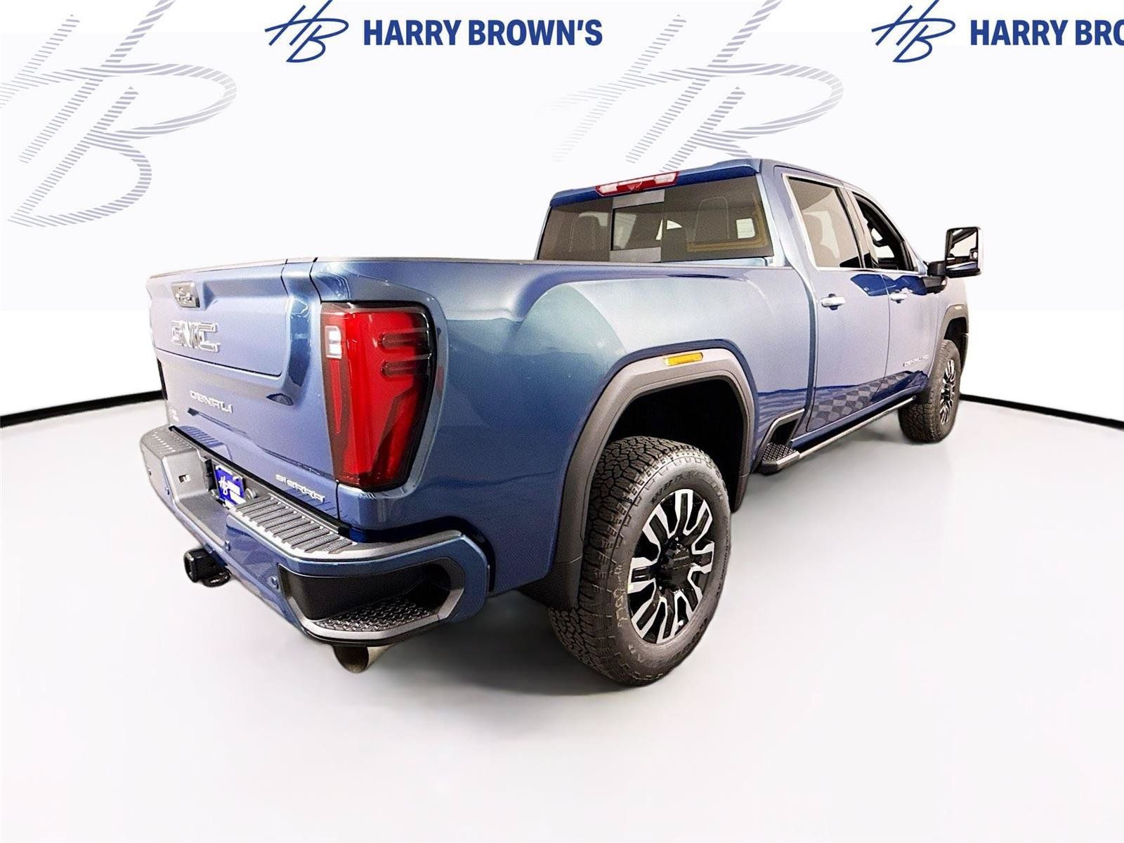 New 2026 GMC Sierra 3500 Denali Ultimate AWD/4WD image 32