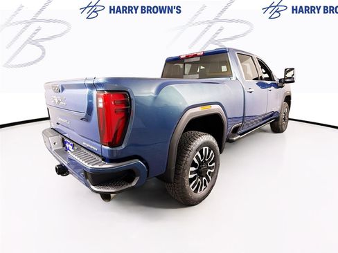 New 2026 GMC Sierra 3500 Denali Ultimate AWD/4WD image 32