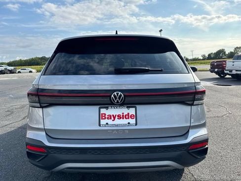 Used 2025 Volkswagen Taos S FWD image 8