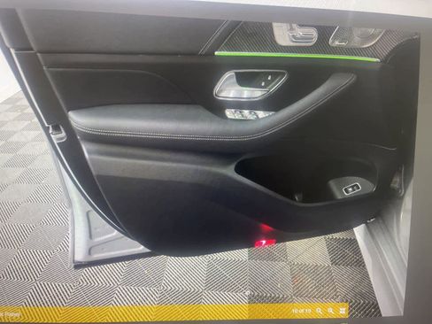 Used 2024 Mercedes-Benz GLE 53 AMG 4MATIC image 7