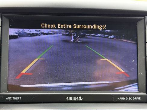 Used 2019 Dodge Grand Caravan SXT FWD image 11