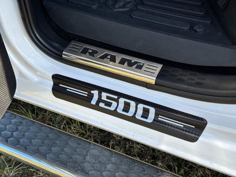 Used 2018 RAM 1500 Limited image 14